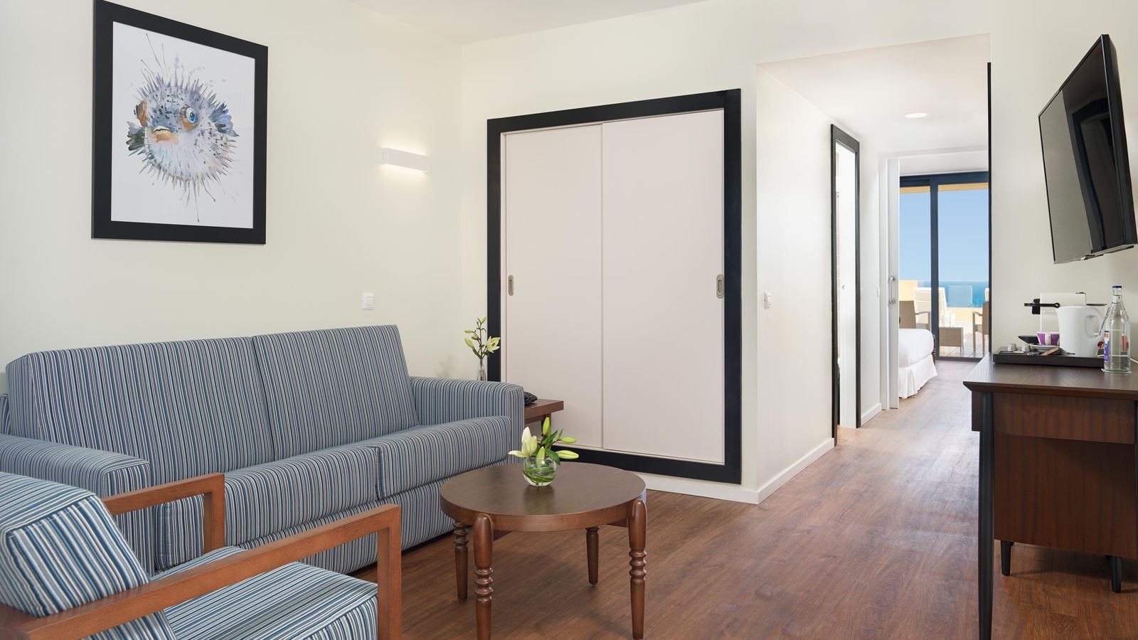 rooms-junior-suite-privilege-balcony-or-terrace