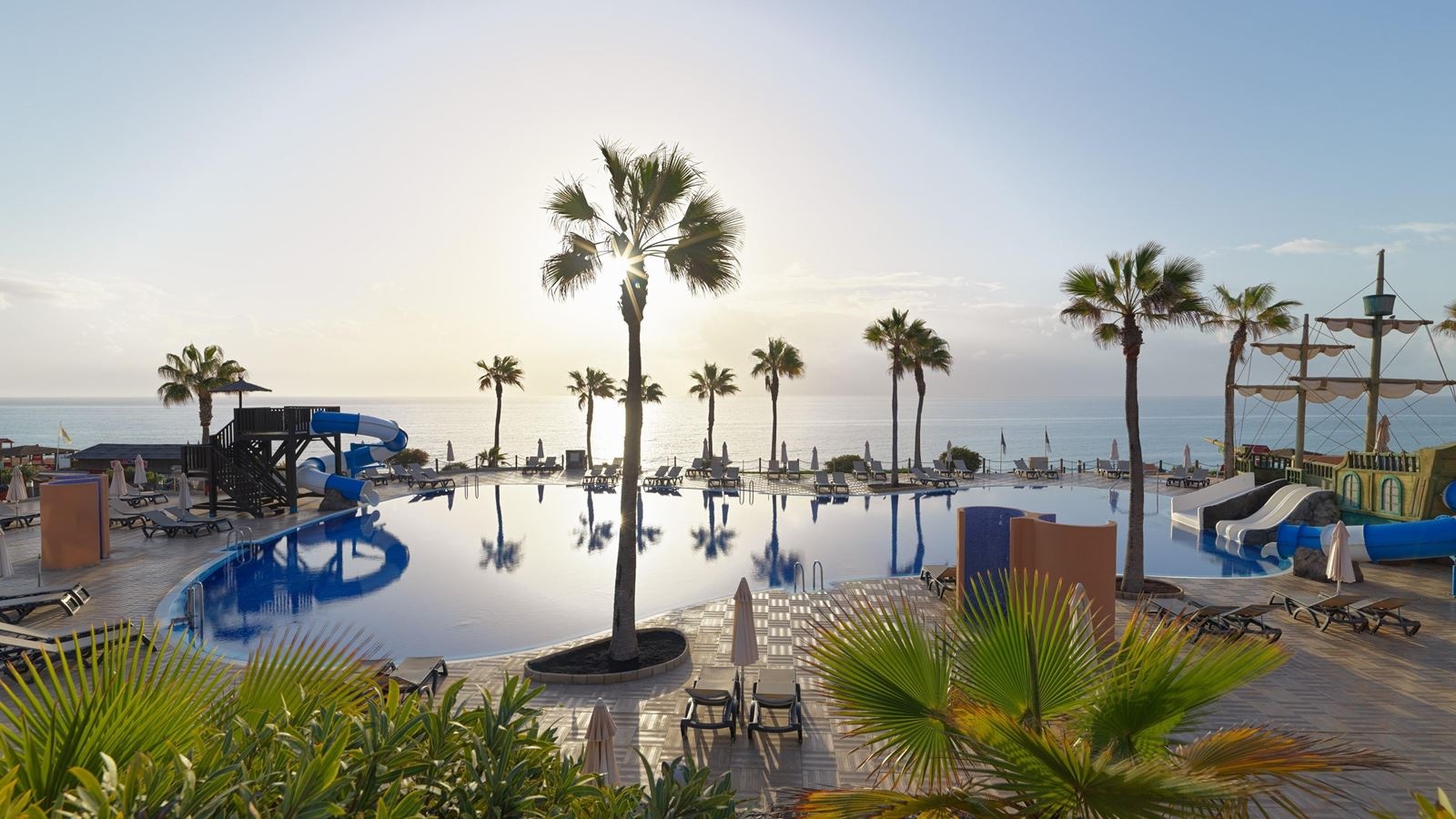 pools-outdoor-pool