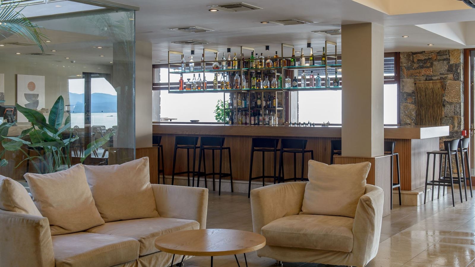 bars-main-bar