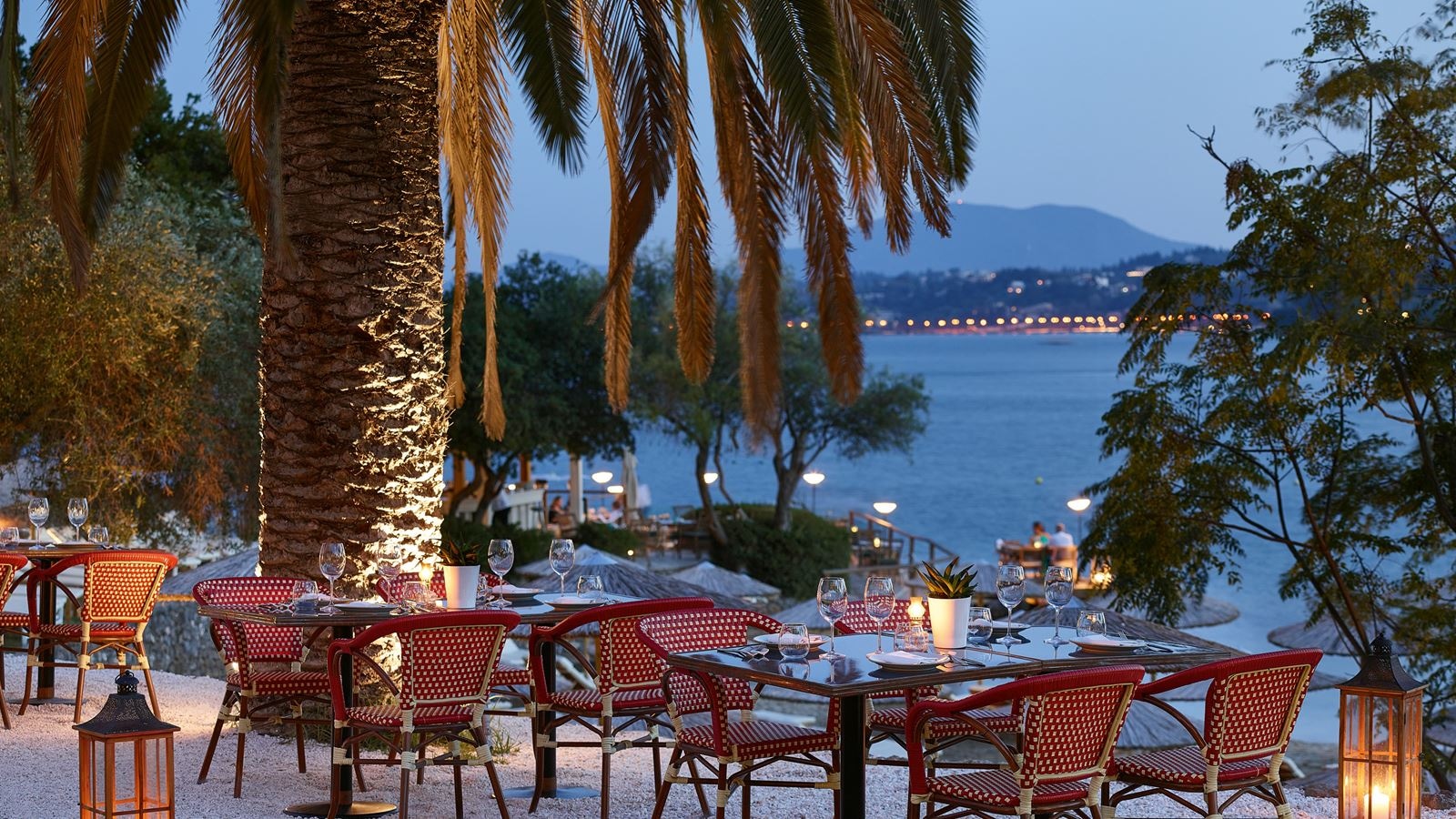 bars-wine-bar-by-trattoria