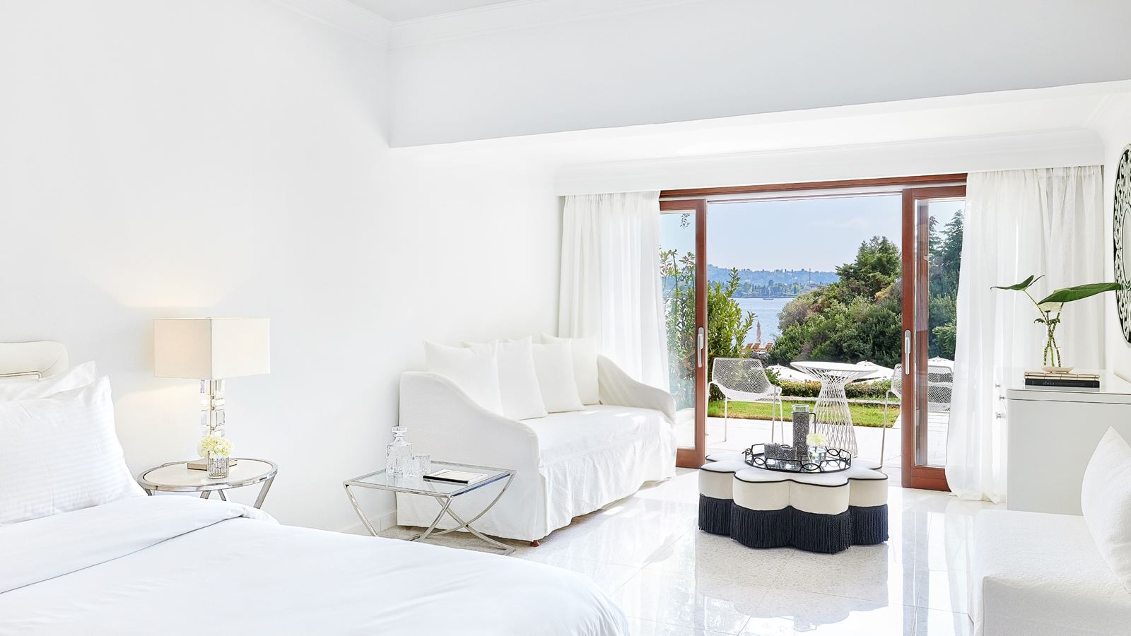 rooms-3bedroom-beachfront-villa-private-pool