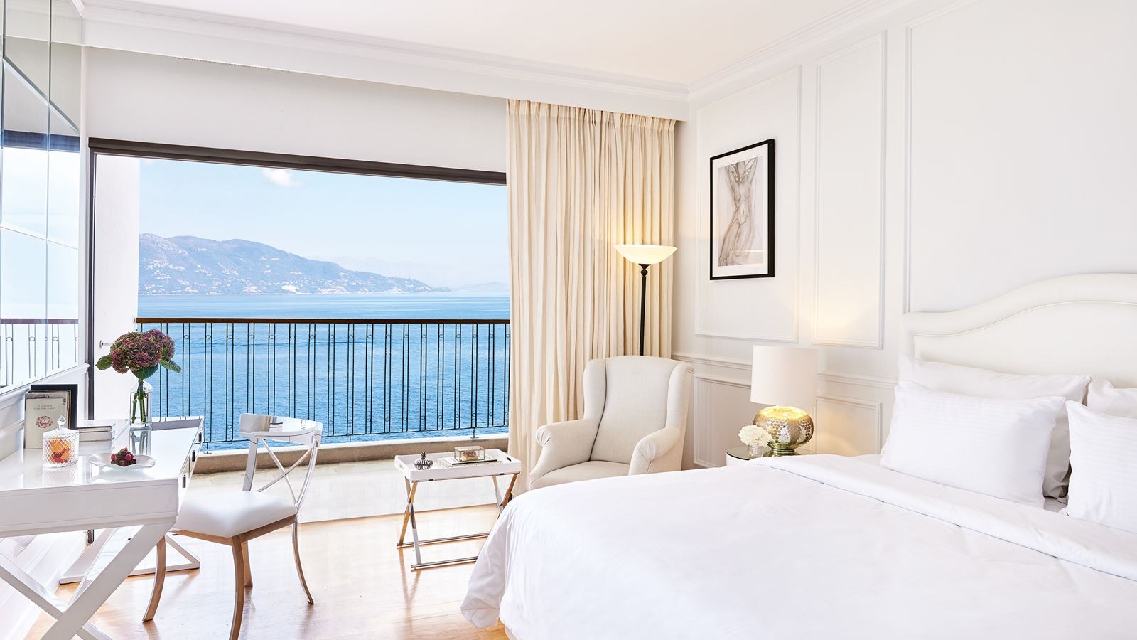 rooms-imperial-2-bedroom-suite-sea-view