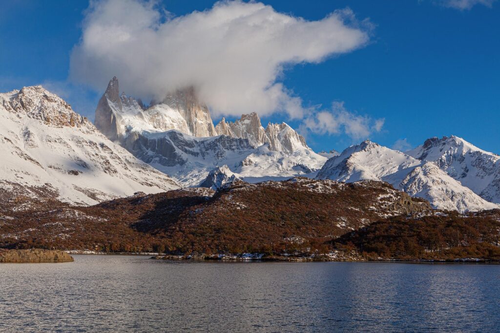 Droga prowadząca do masywu Fitz Roy w Patagonii