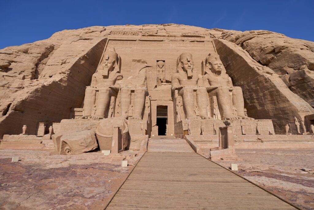 Świątynia Abu Simbel w Egipcie – zwiedzanie zimą 2025/26