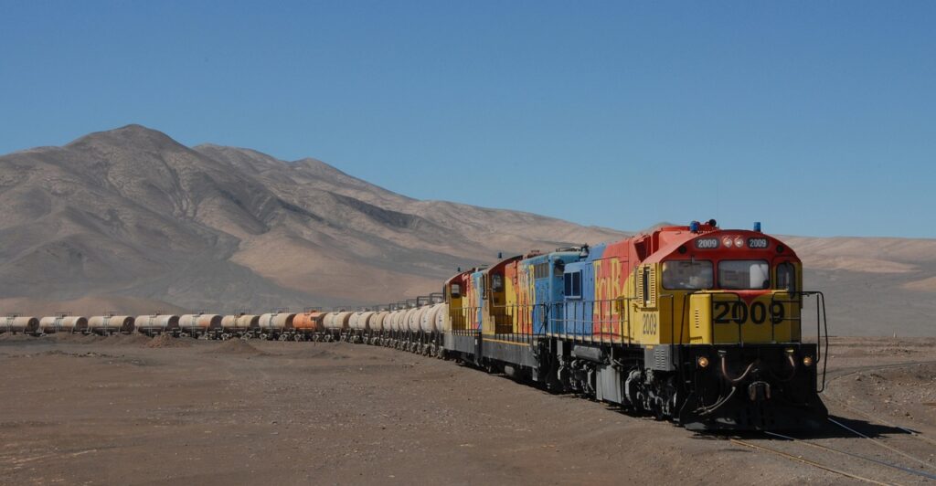Malownicza trasa kolejowa Tren a las Nubes w prowincji Salta