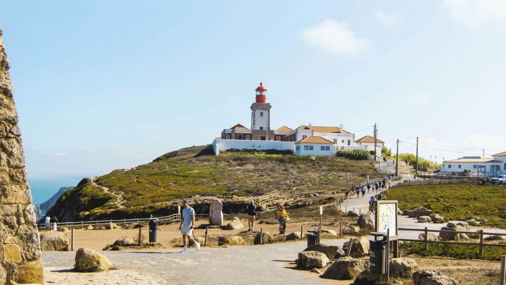 Cabo da Roca – ścieżki spacerowe prowadzące do latarni morskiej