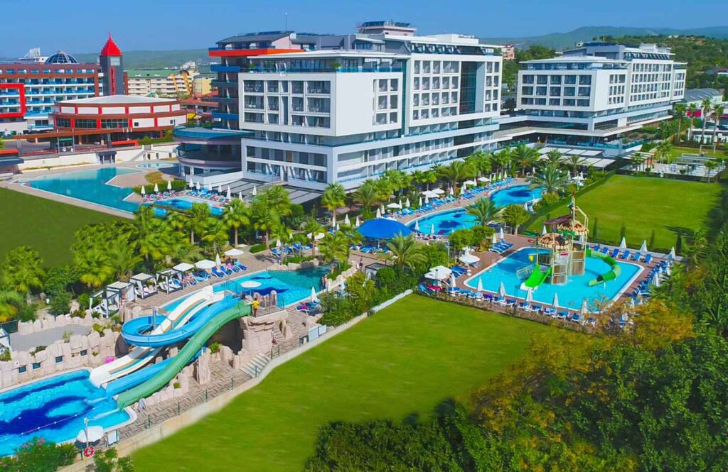 Hotel rodzinny z aquaparkiem i polskimi animacjami